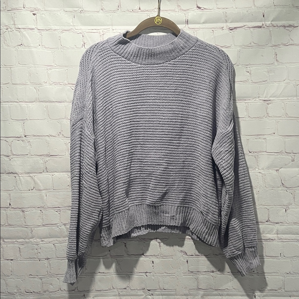 Hollister Light Purple Knit Crewneck Sweater NWT Woman's Size Medium‎